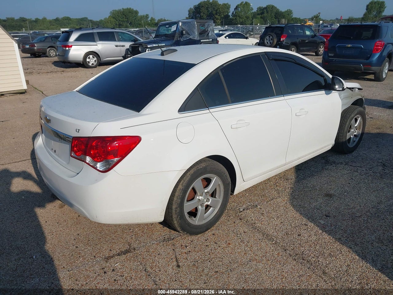 2015 CHEVROLET CRUZE 1LT AUTO · 4/11