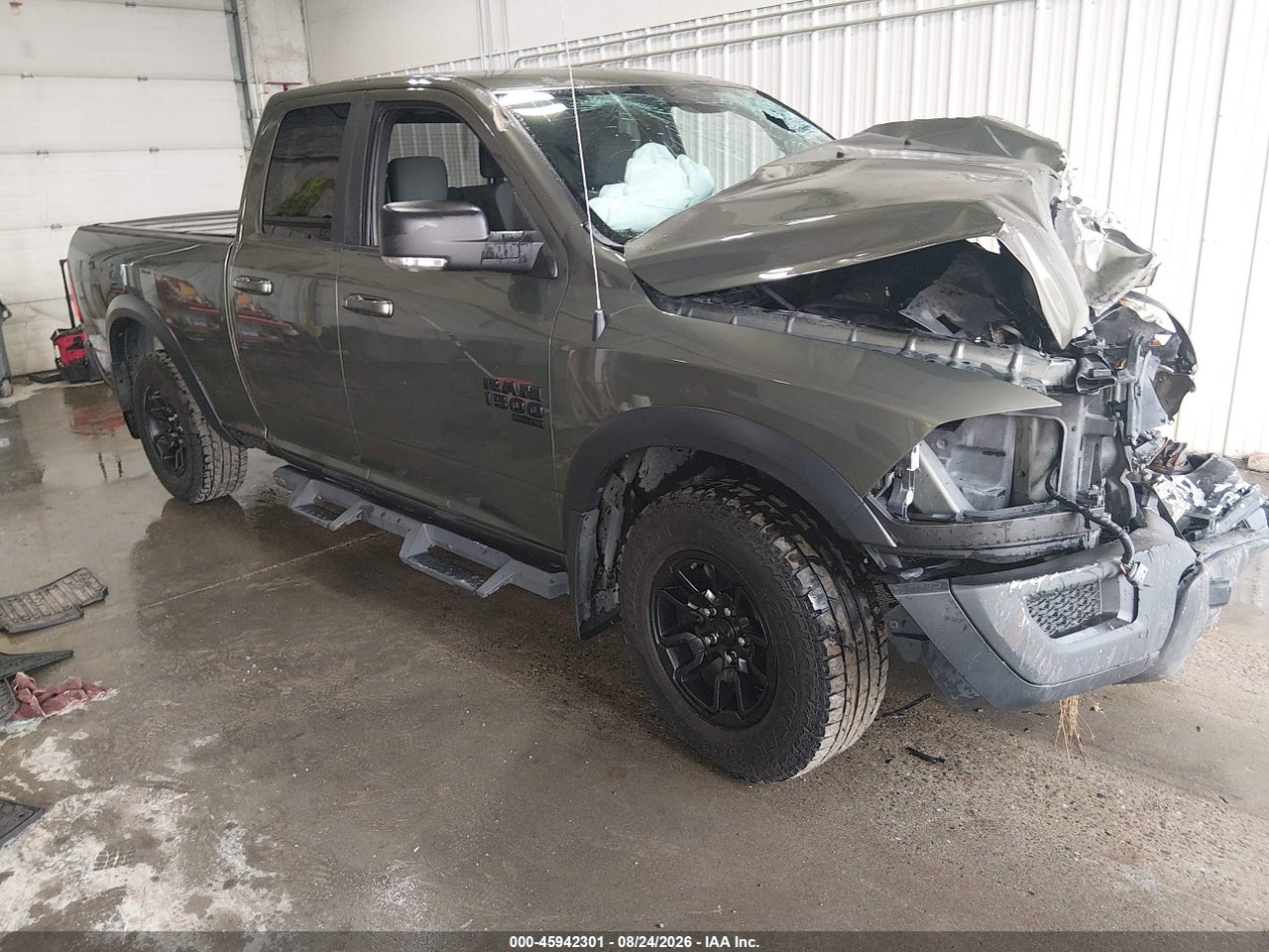 1C6RR7GG0MS****** · 2021 RAM 1500 CLASSIC WARLOCK  4X4 6'4 BOX