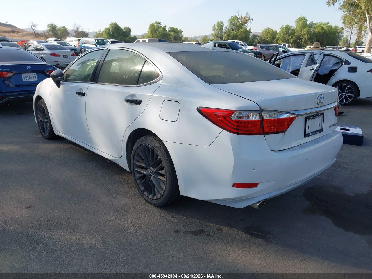 2015 LEXUS ES 350 CRAFTED LINE · 3/11