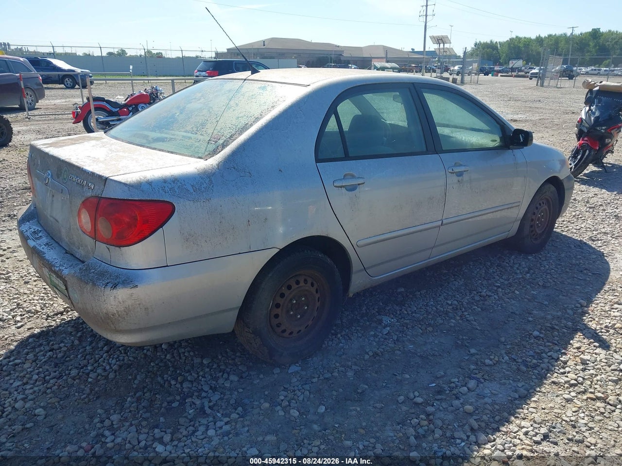 2005 TOYOTA COROLLA LE · 4/11