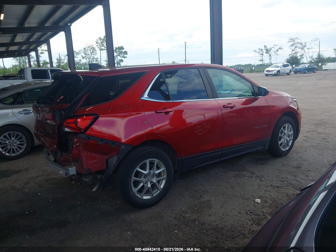 2022 CHEVROLET EQUINOX FWD LT · 4/11
