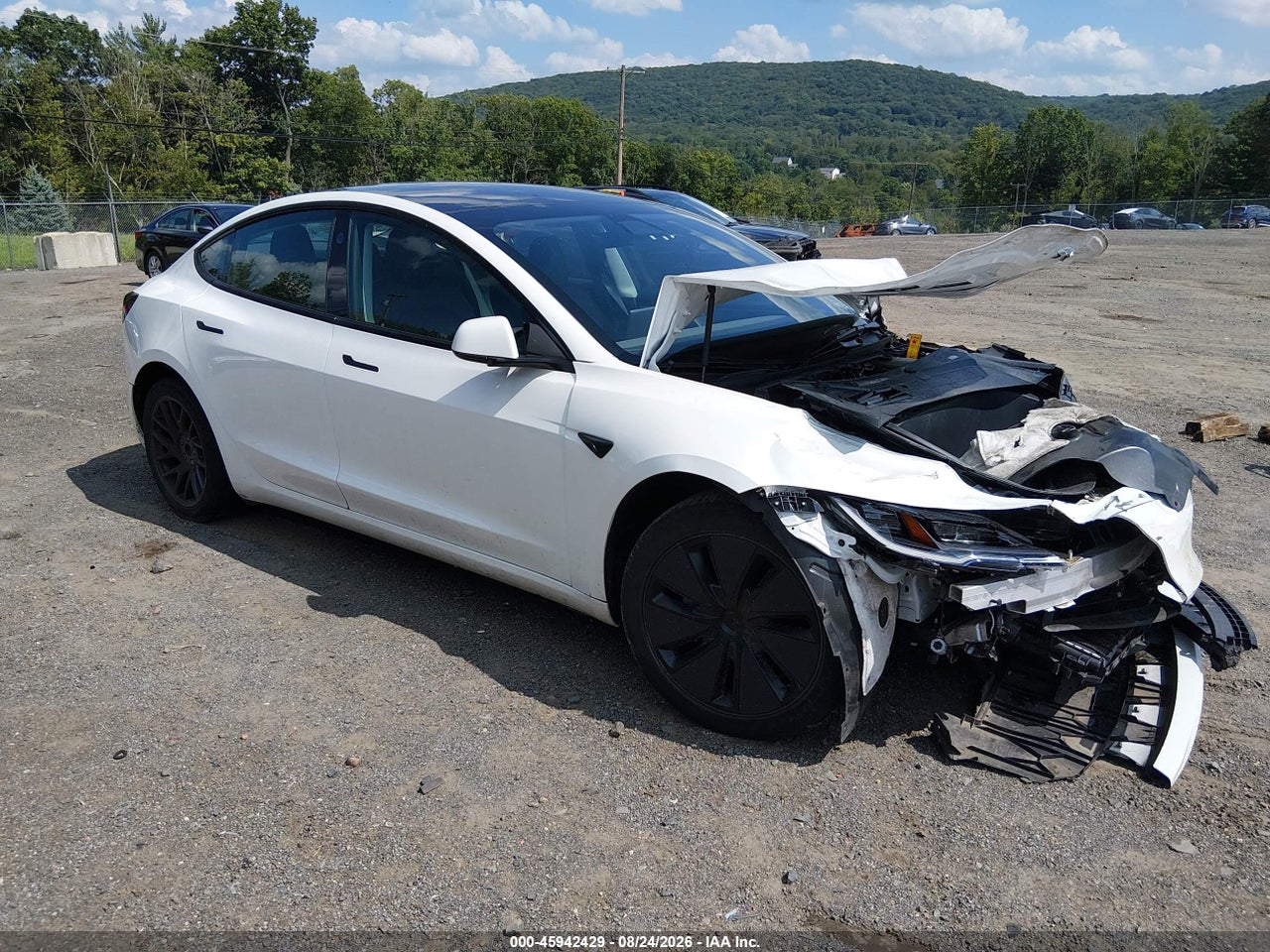 5YJ3E1EAXRF****** · 2024 TESLA MODEL 3 LONG RANGE DUAL MOTOR ALL-WHEEL DRIVE/REAR-WHEEL DRIVE