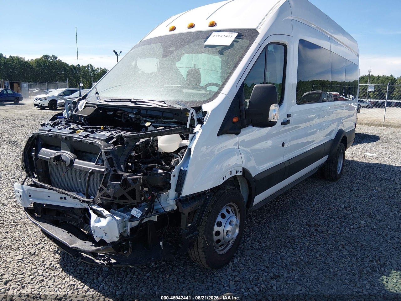 2026 FORD TRANSIT-350 PASSENGER VAN XLT · 2/4
