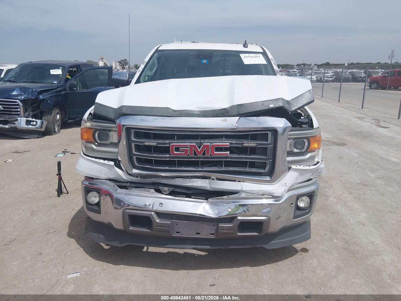 3GTP1VECXFG****** · 2015 GMC SIERRA 1500 SLT · 6/10