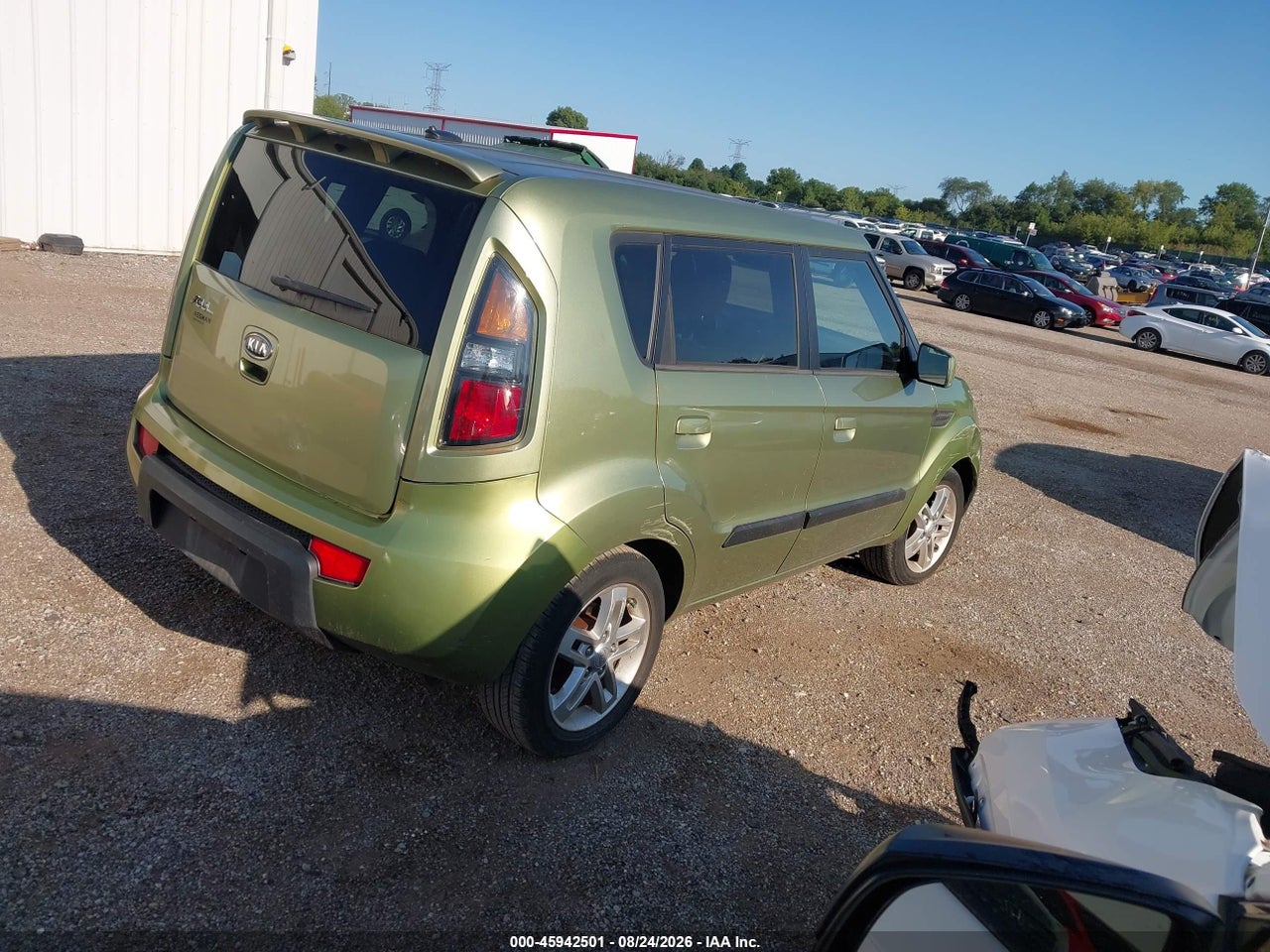 2010 KIA SOUL + · 4/11