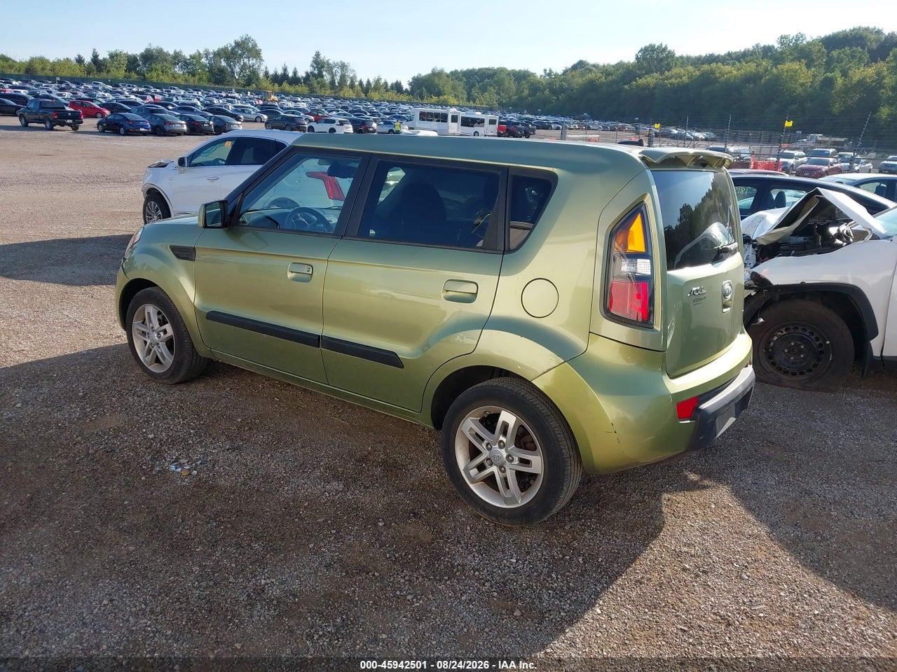 2010 KIA SOUL + · 3/11