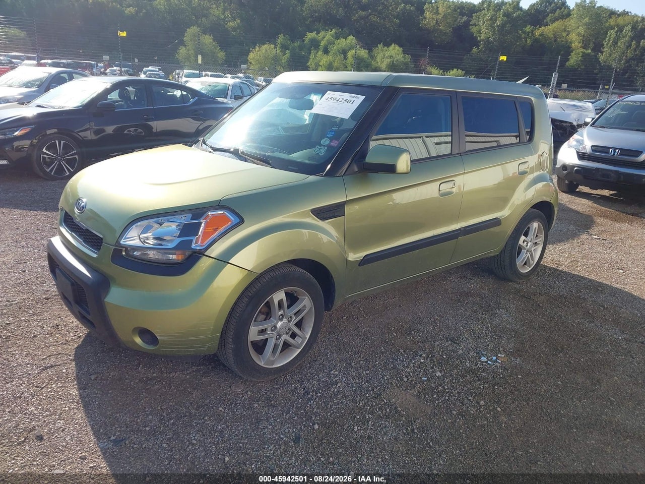 2010 KIA SOUL + · 2/11