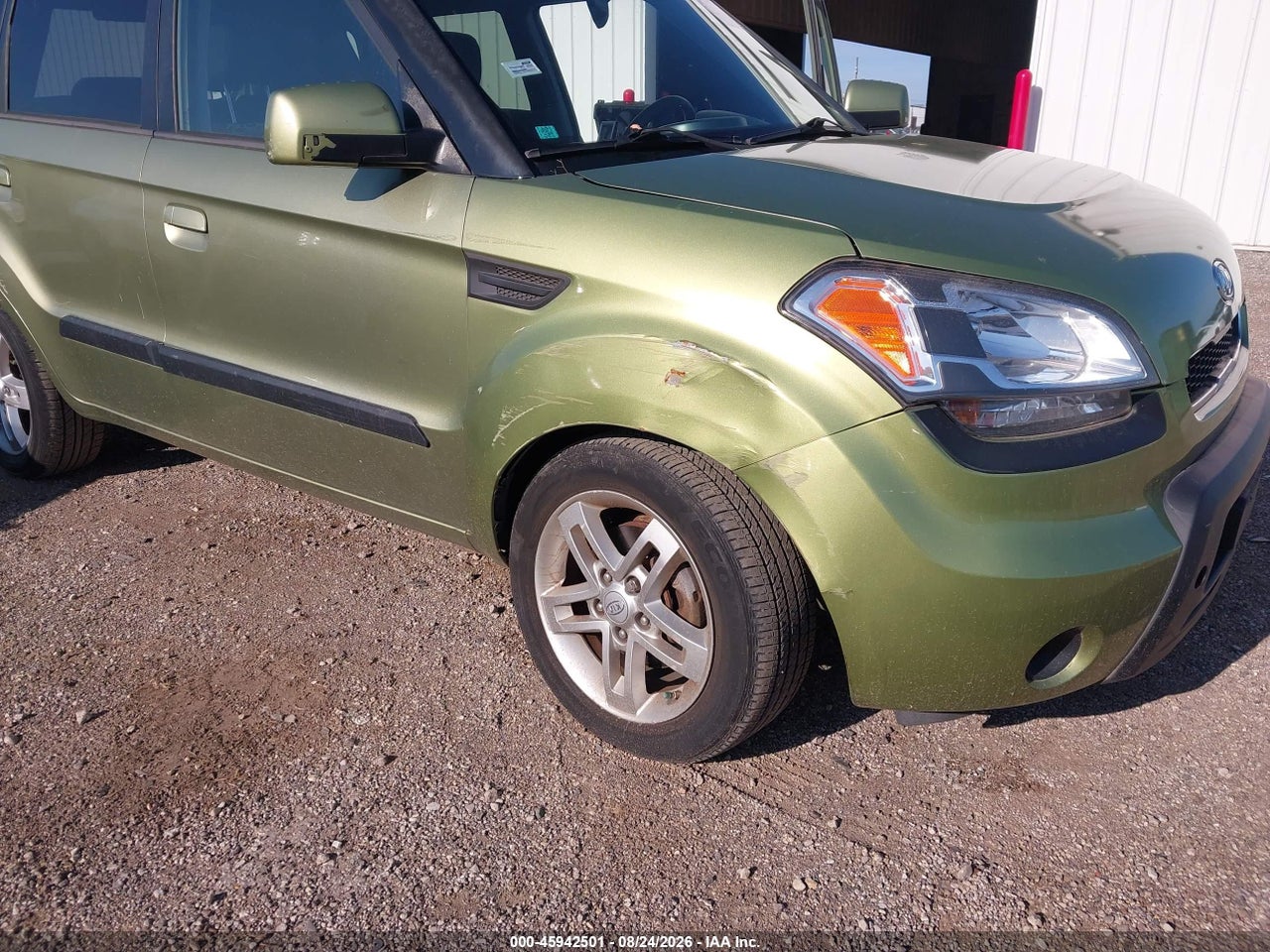 2010 KIA SOUL + · 6/11