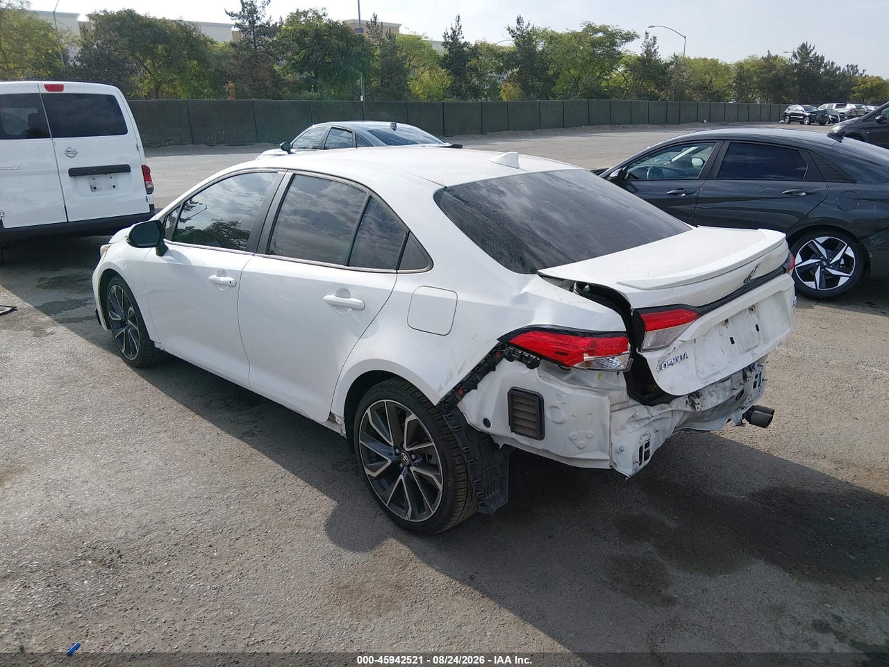 2020 TOYOTA COROLLA SE · 3/11