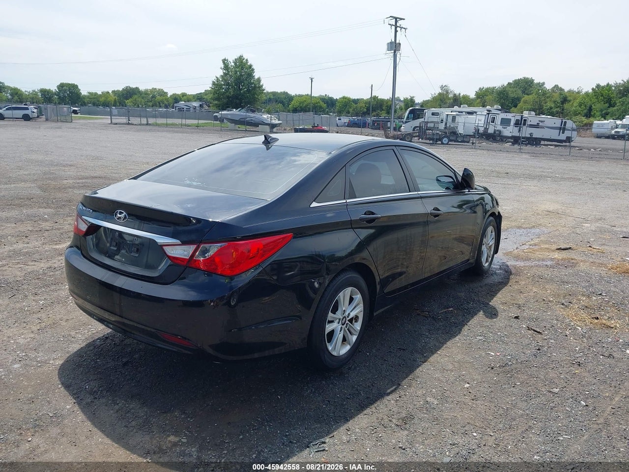 2013 HYUNDAI SONATA GLS · 4/11