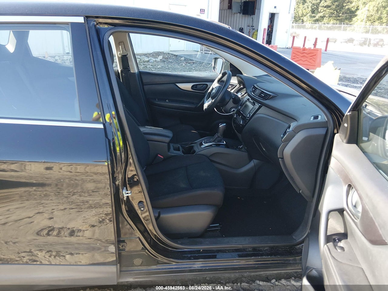 2020 NISSAN ROGUE SPORT S FWD XTRONIC CVT · 5/11