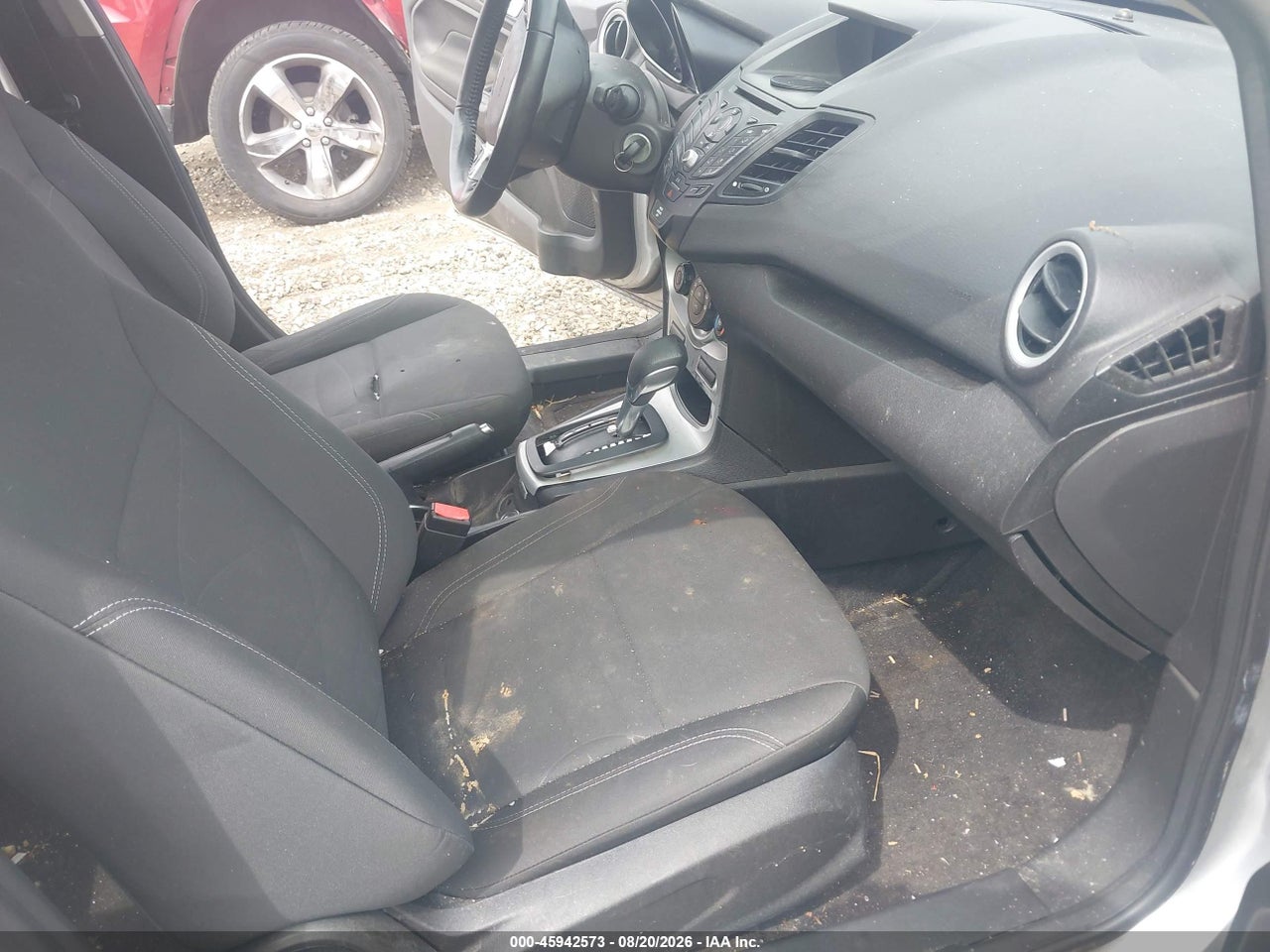 2016 FORD FIESTA SE · 5/11