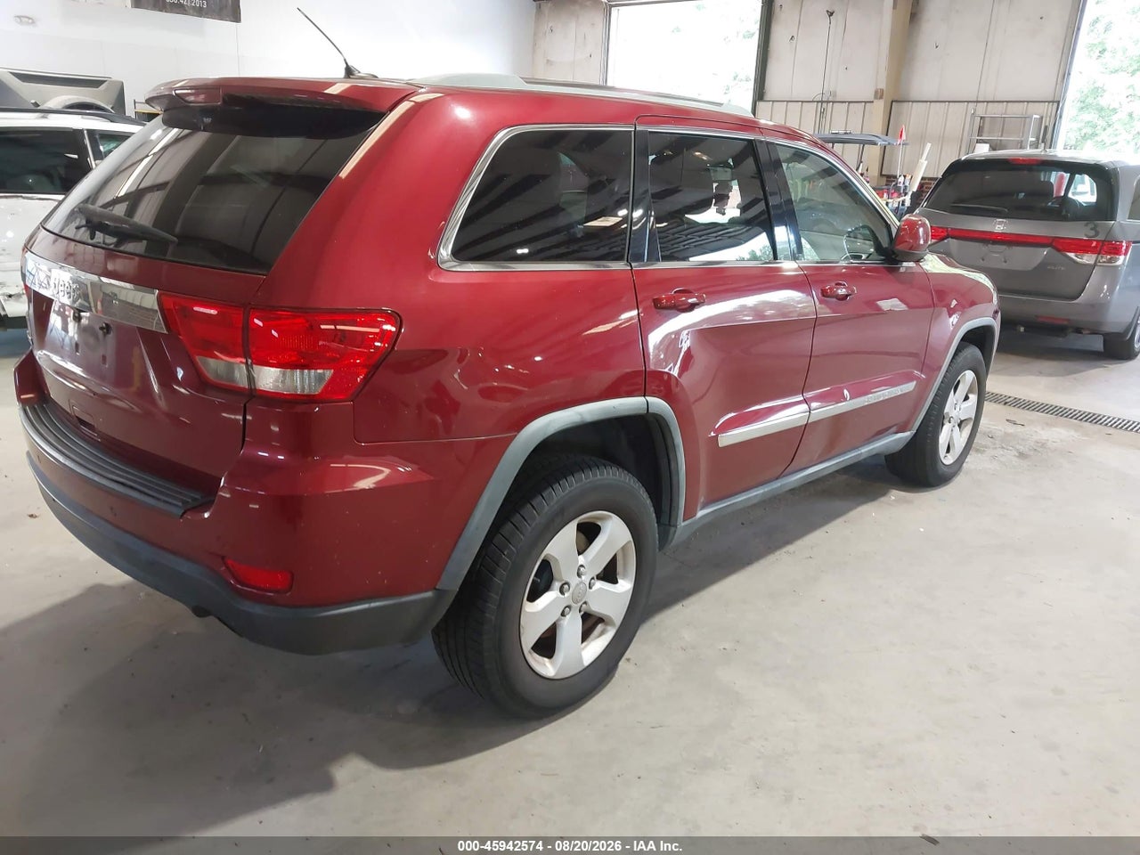 2012 JEEP GRAND CHEROKEE LAREDO · 4/10