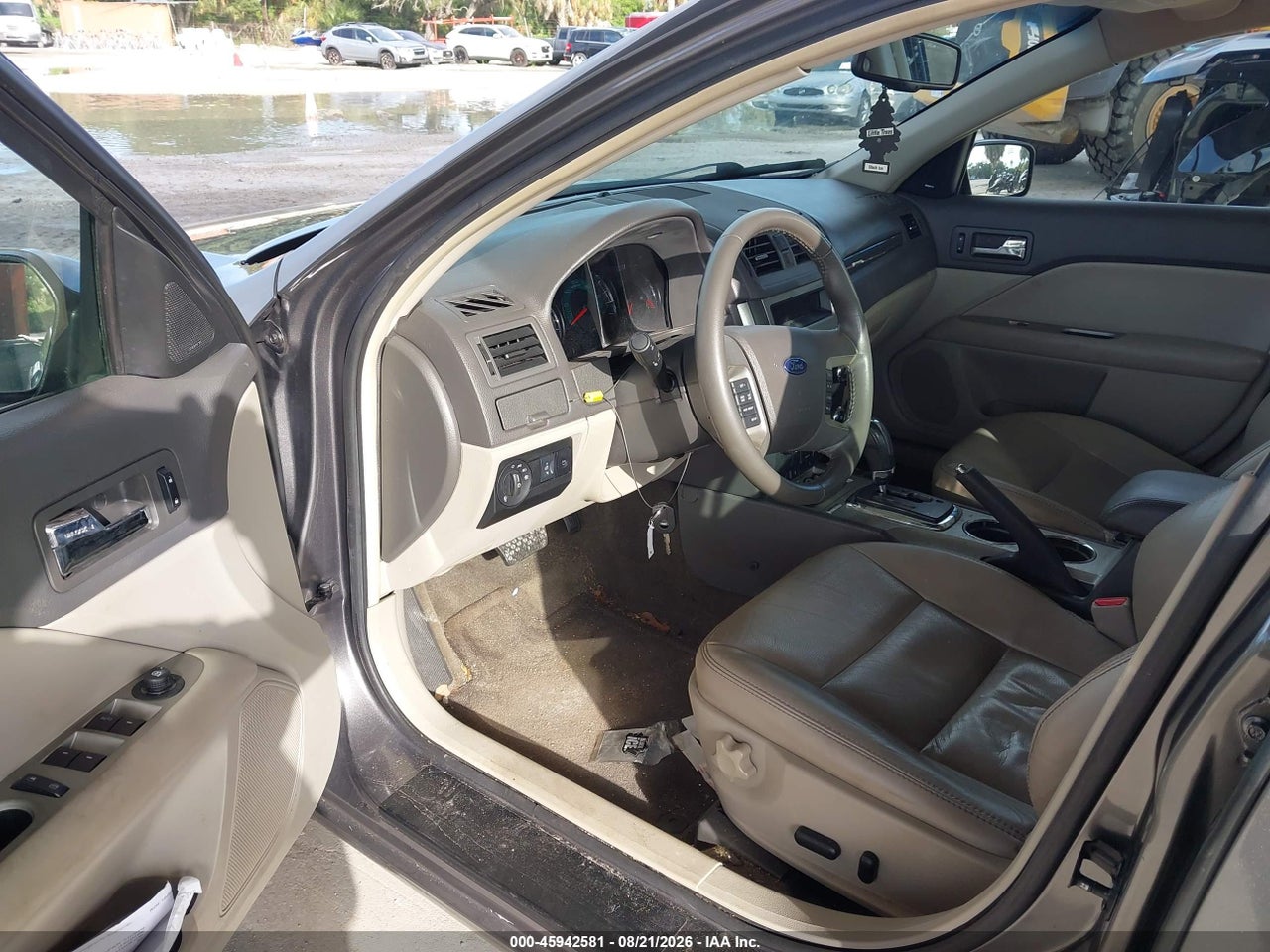 2010 FORD FUSION SEL · 5/11