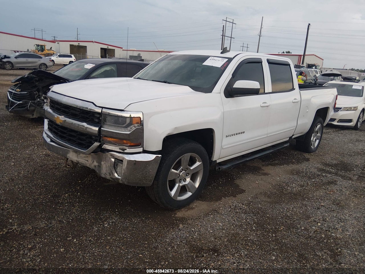 2016 CHEVROLET SILVERADO 1500 LT · 2/11