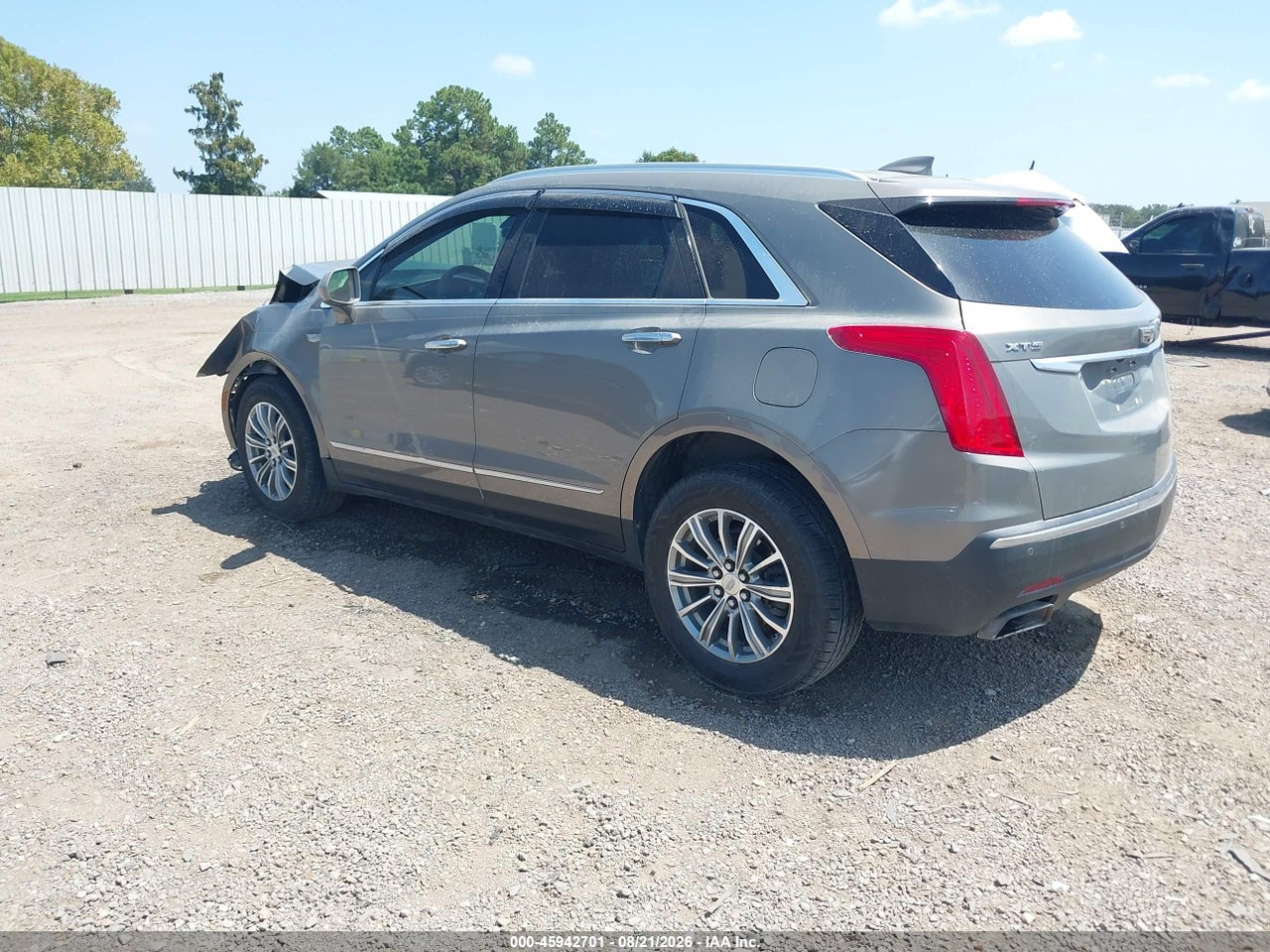 2017 CADILLAC XT5 LUXURY · 3/11