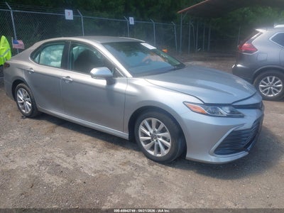 2022 TOYOTA CAMRY LE