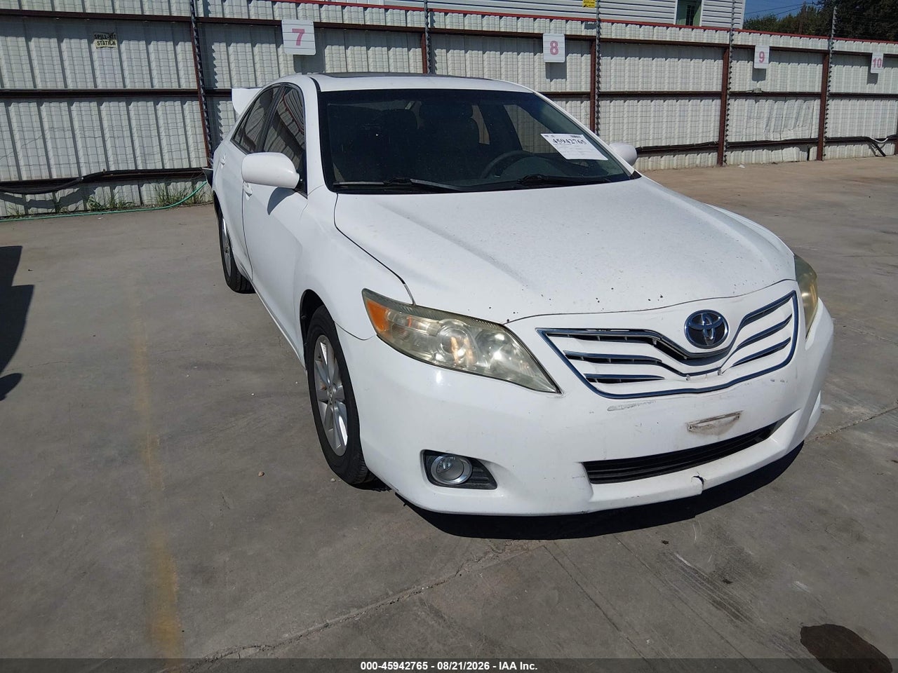 4T1BF3EK5AU****** · 2010 TOYOTA CAMRY XLE