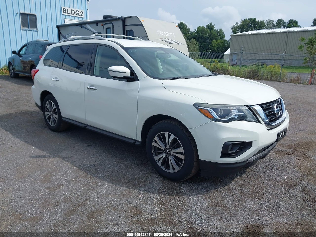 2018 NISSAN PATHFINDER SV