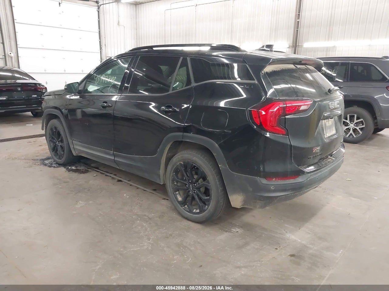 2020 GMC TERRAIN AWD SLE · 3/11
