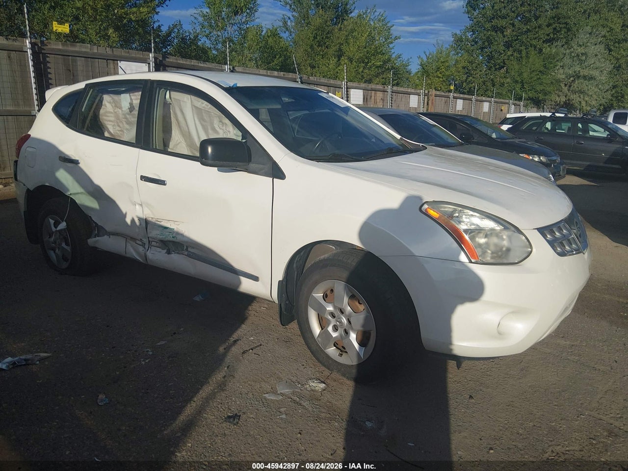 JN8AS5MV3BW****** · 2011 NISSAN ROGUE S
