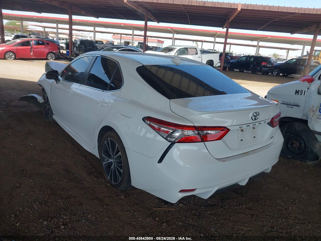 2020 TOYOTA CAMRY SE · 3/11