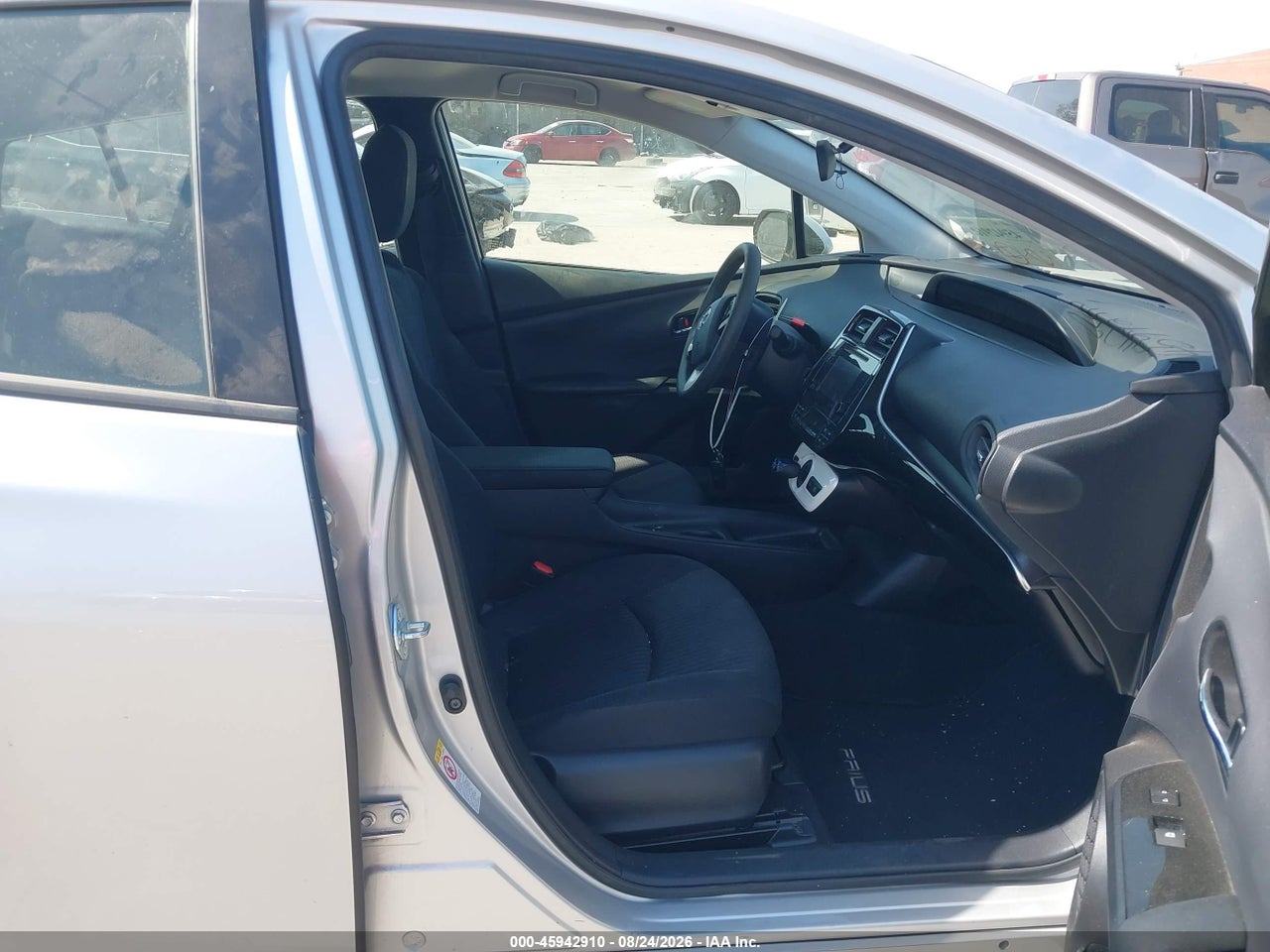 2017 TOYOTA PRIUS TWO · 5/11