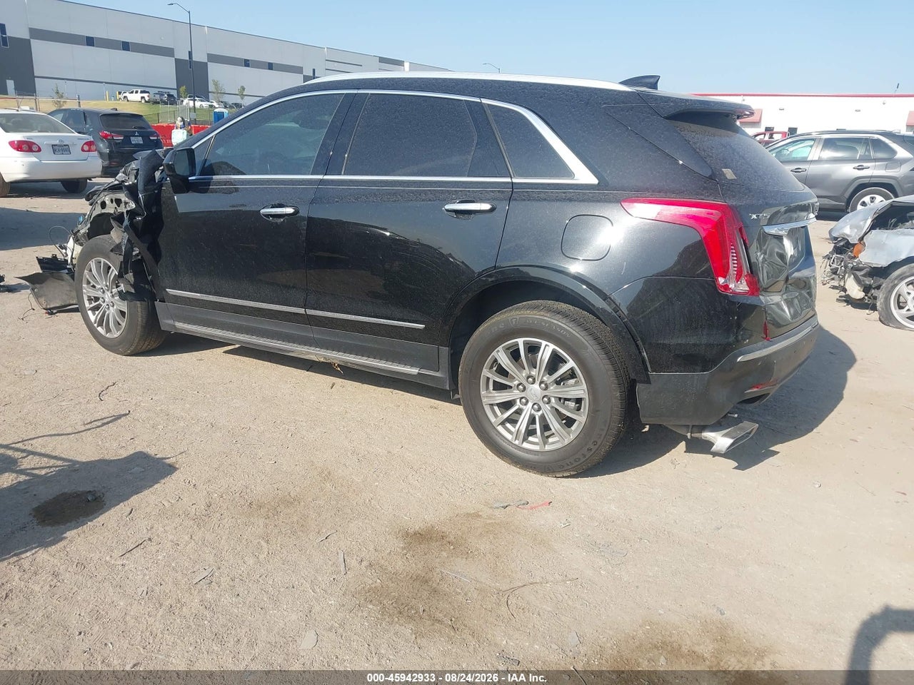 2017 CADILLAC XT5 LUXURY · 3/10