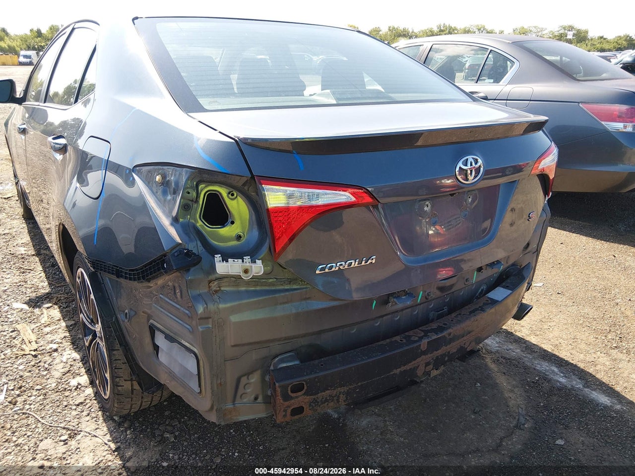 2015 TOYOTA COROLLA S PLUS · 6/11