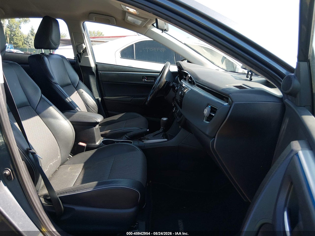 2015 TOYOTA COROLLA S PLUS · 5/11