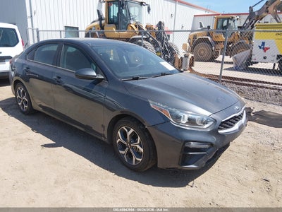 3KPF24AD6ME****** · 2021 KIA FORTE LXS