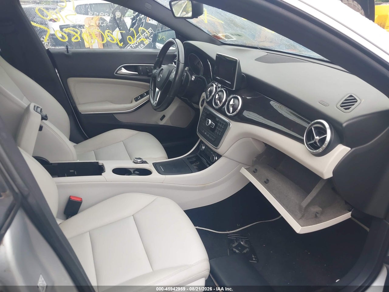 2014 MERCEDES-BENZ CLA 250 · 5/10