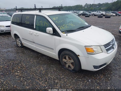 2D8HN54P88R****** · 2008 DODGE GRAND CARAVAN SXT