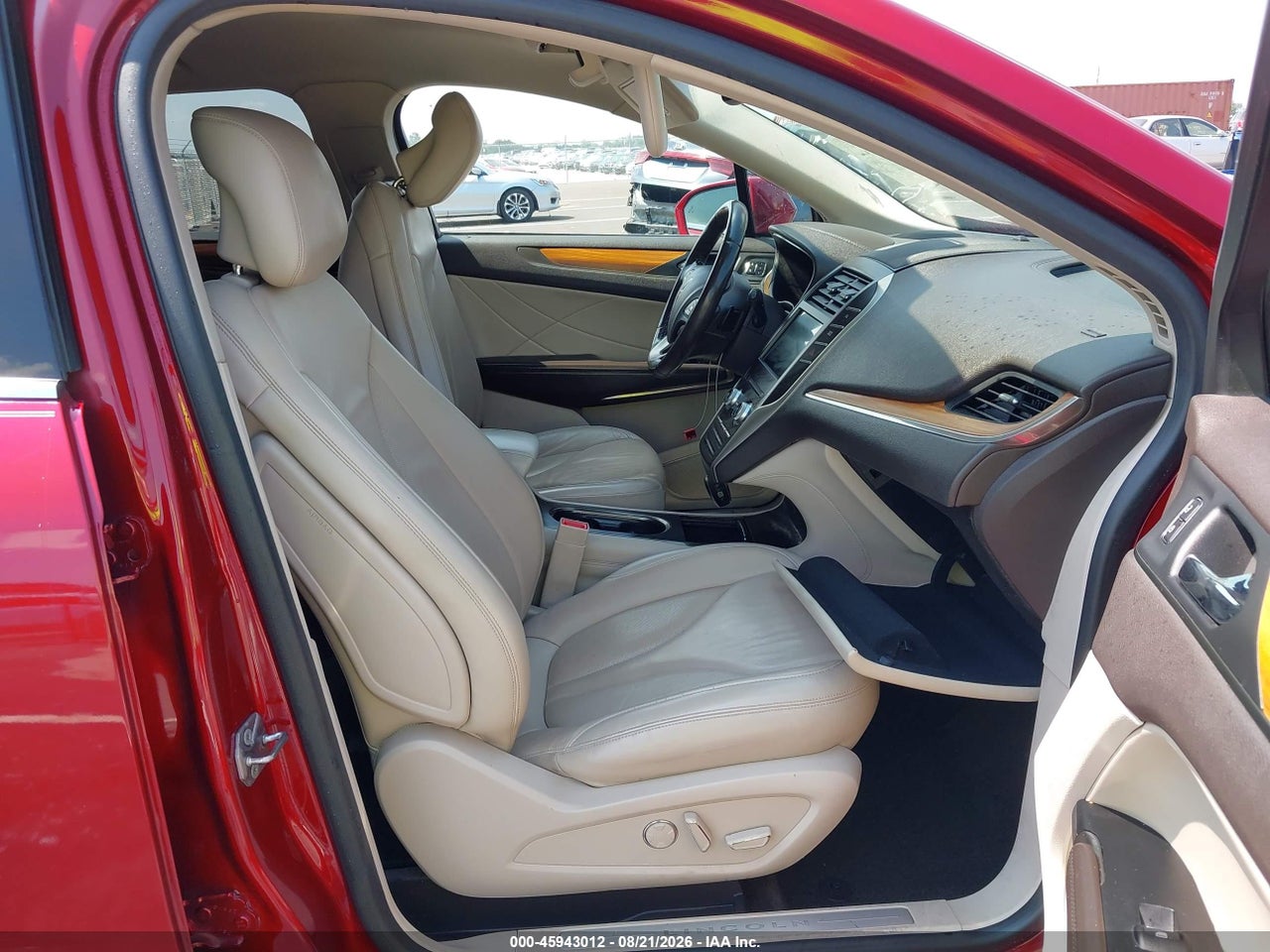 2019 LINCOLN MKC SELECT · 5/11