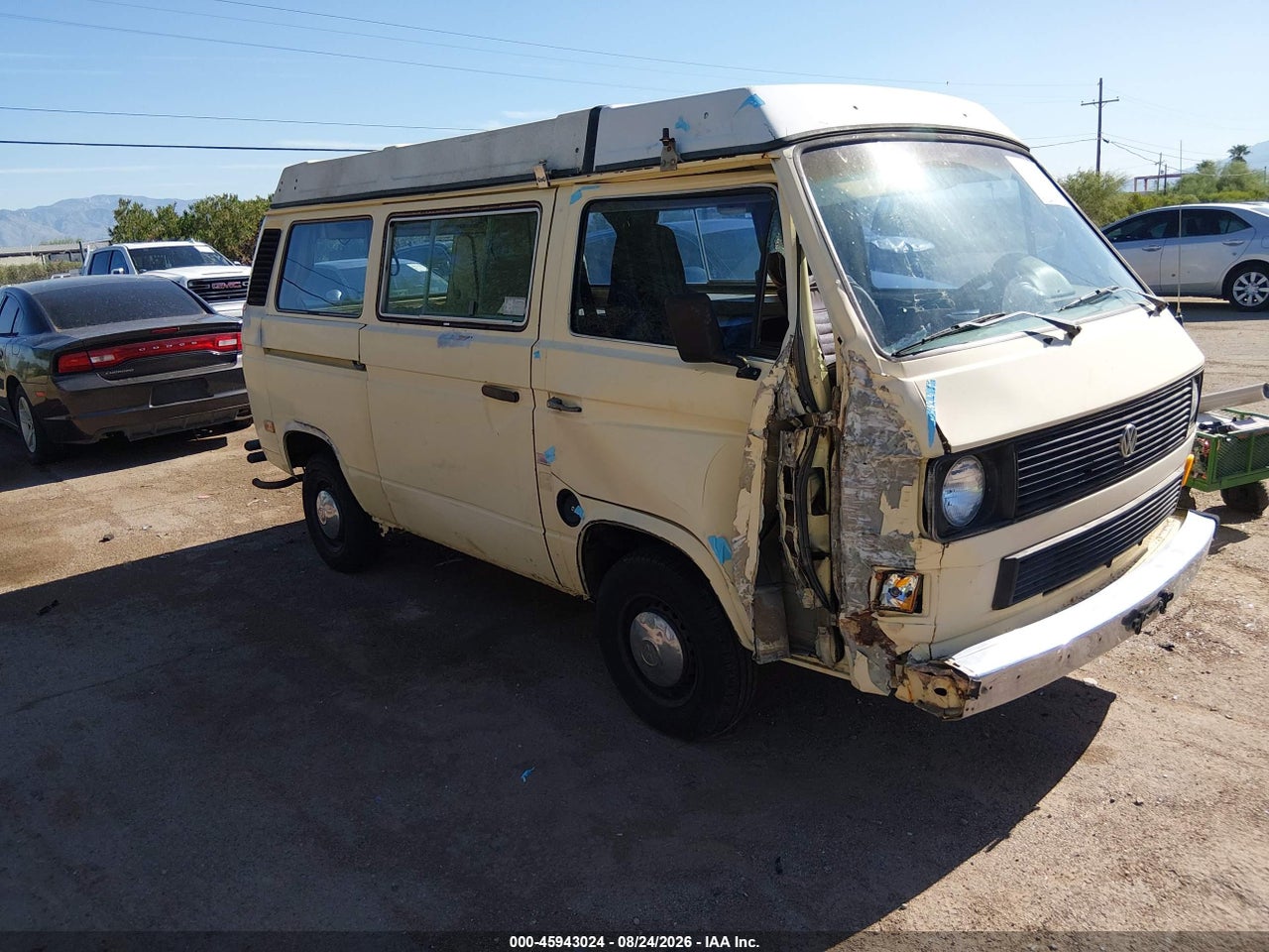 WV2ZB0256DH****** · 1983 VOLKSWAGEN VANAGON CAMPMOBILE