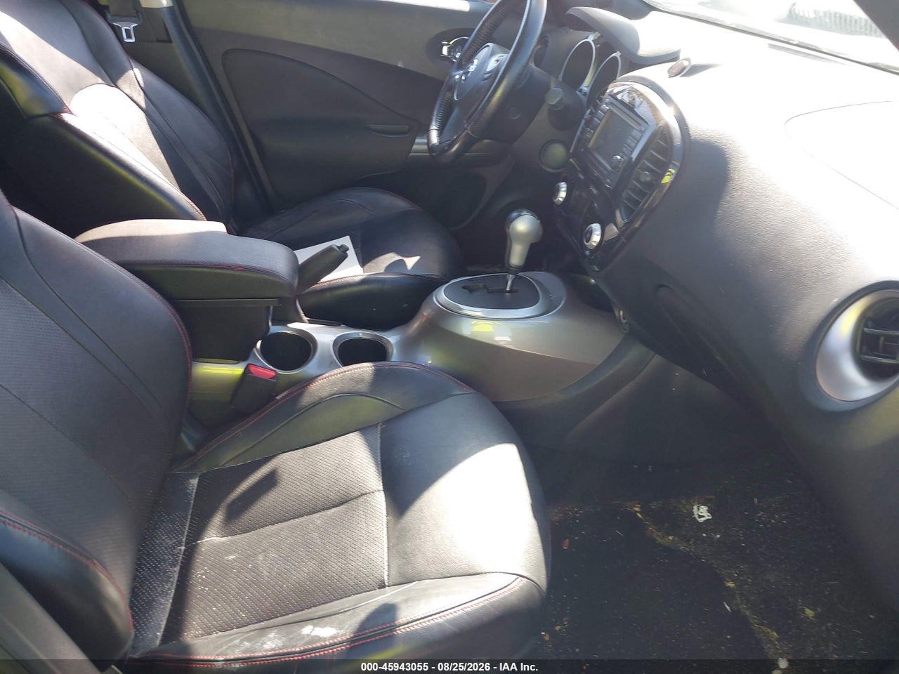 2013 NISSAN JUKE SL · 5/11