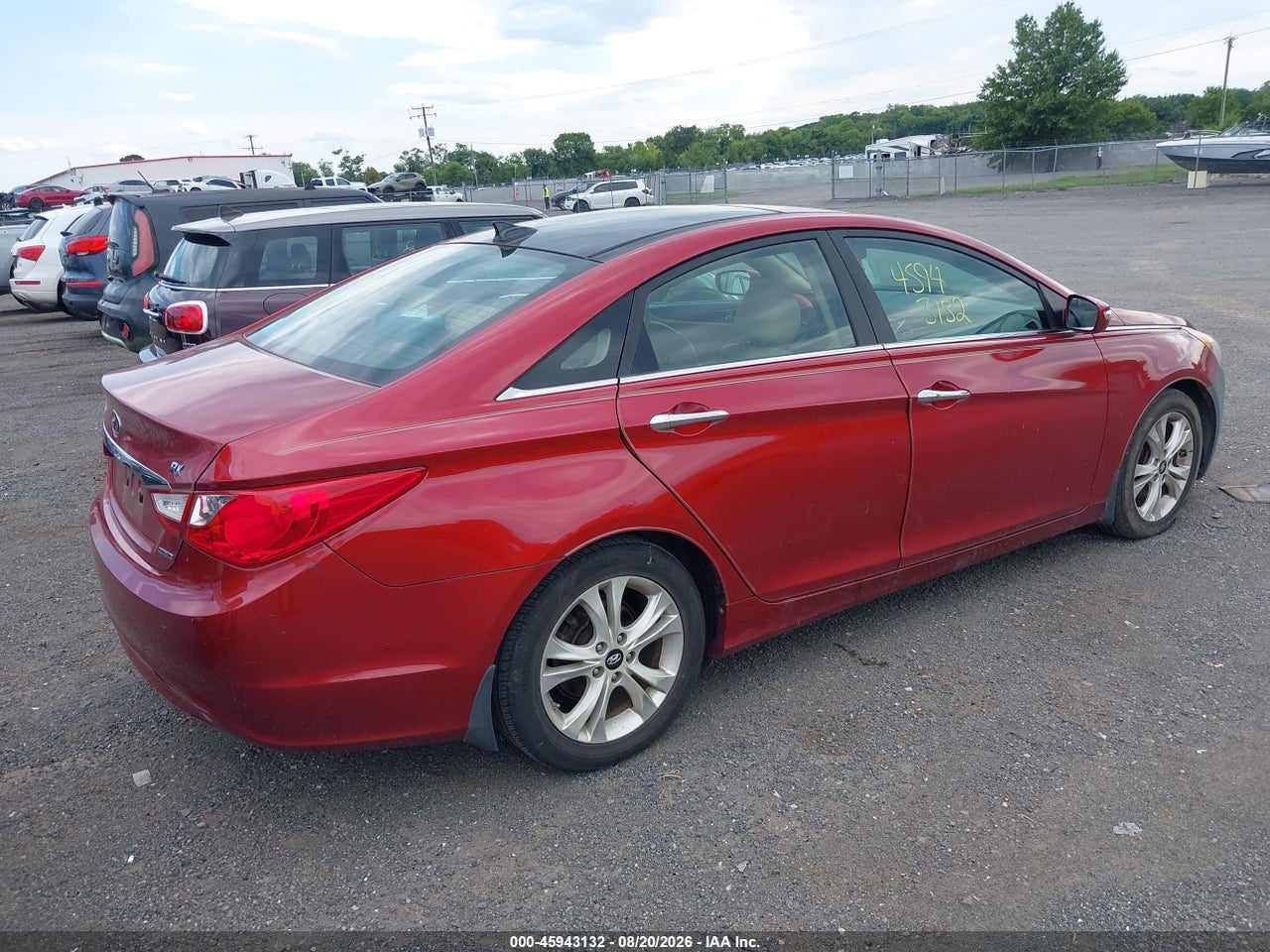 2013 HYUNDAI SONATA LIMITED · 4/11