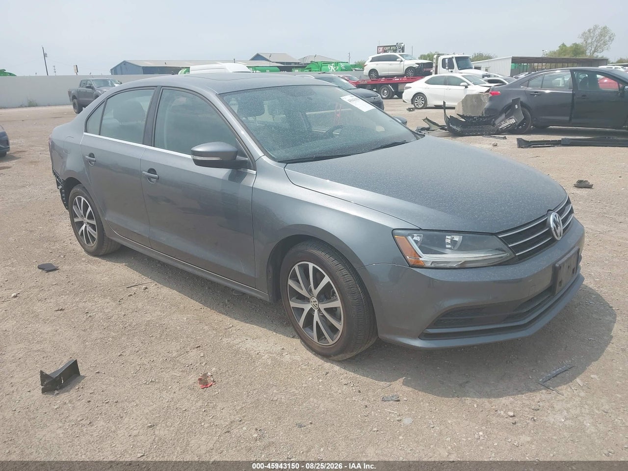 3VWDB7AJ4HM****** · 2017 VOLKSWAGEN JETTA 1.4T SE
