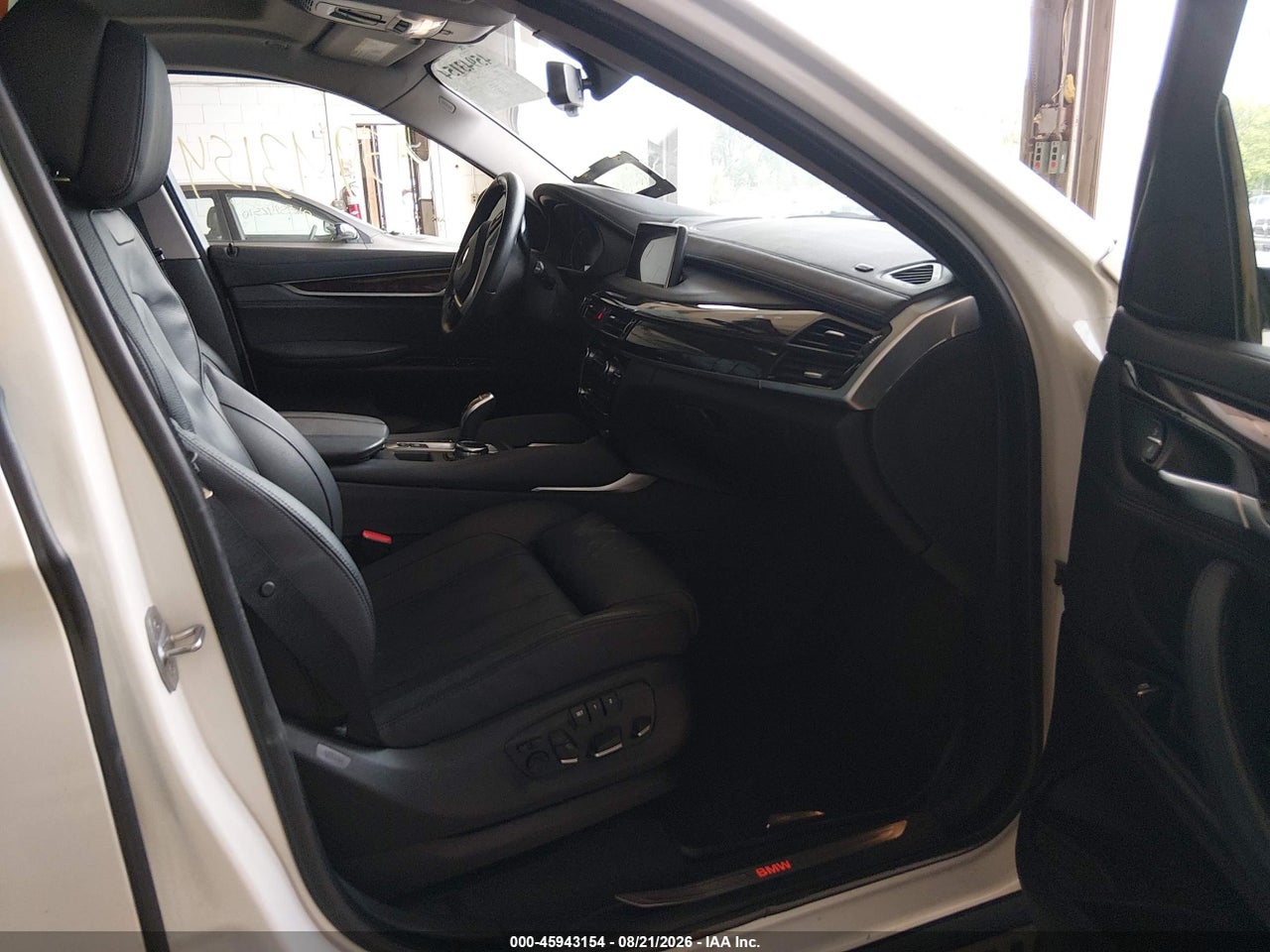 2016 BMW X6 XDRIVE35I · 5/11