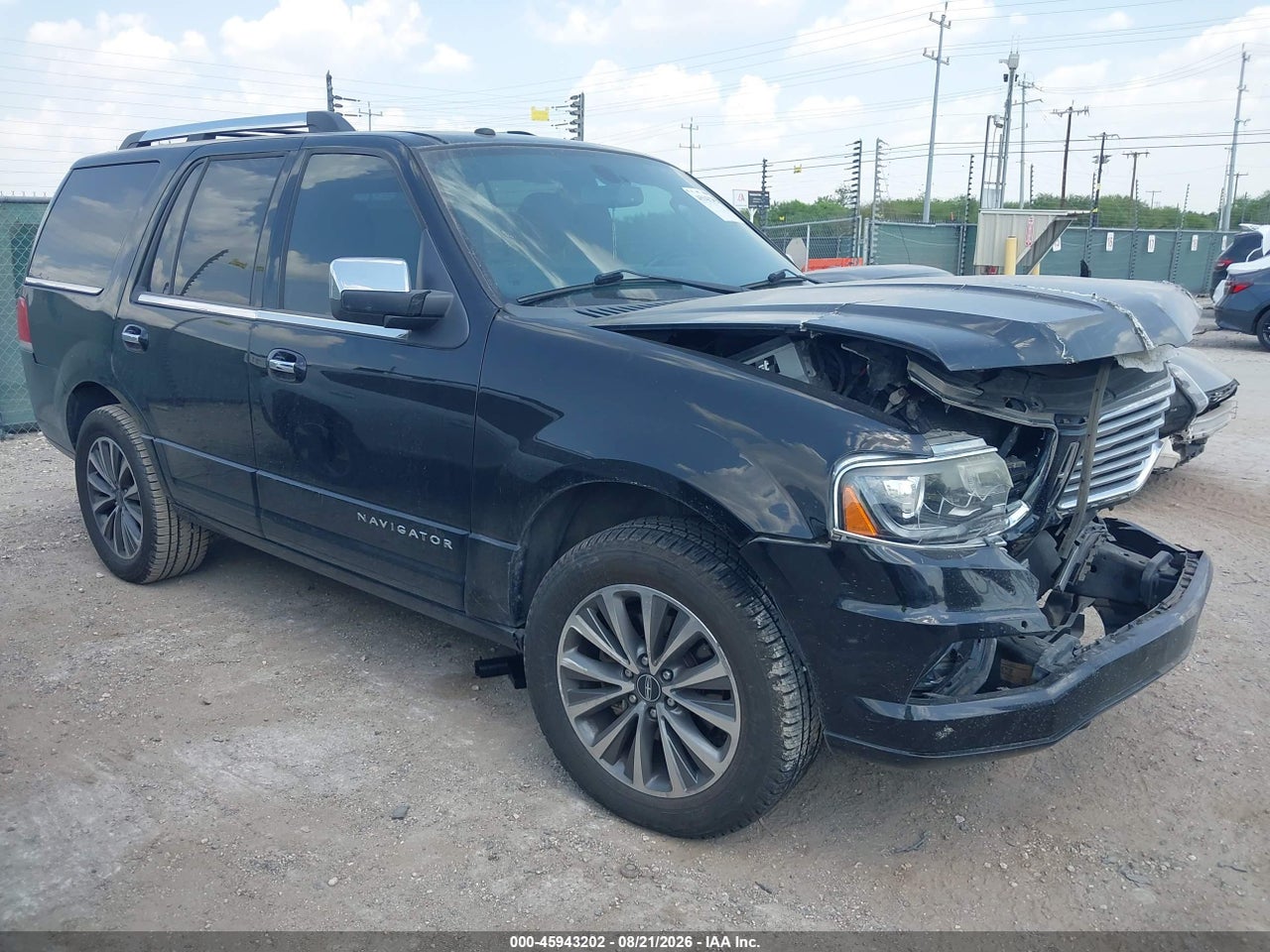 5LMJJ2JT5HE****** · 2017 LINCOLN NAVIGATOR SELECT