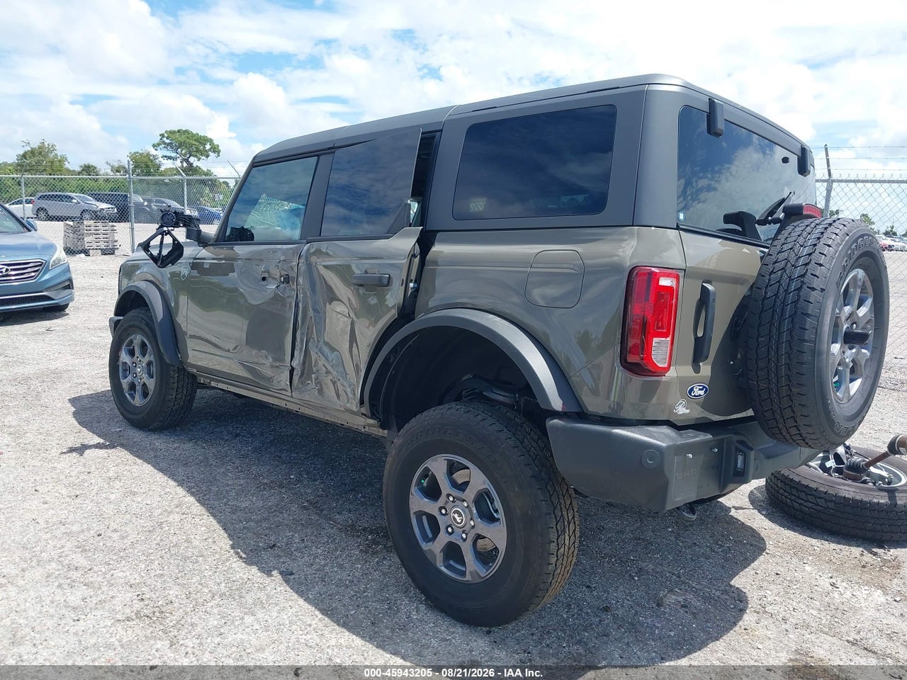 2026 FORD BRONCO BIG BEND · 3/11