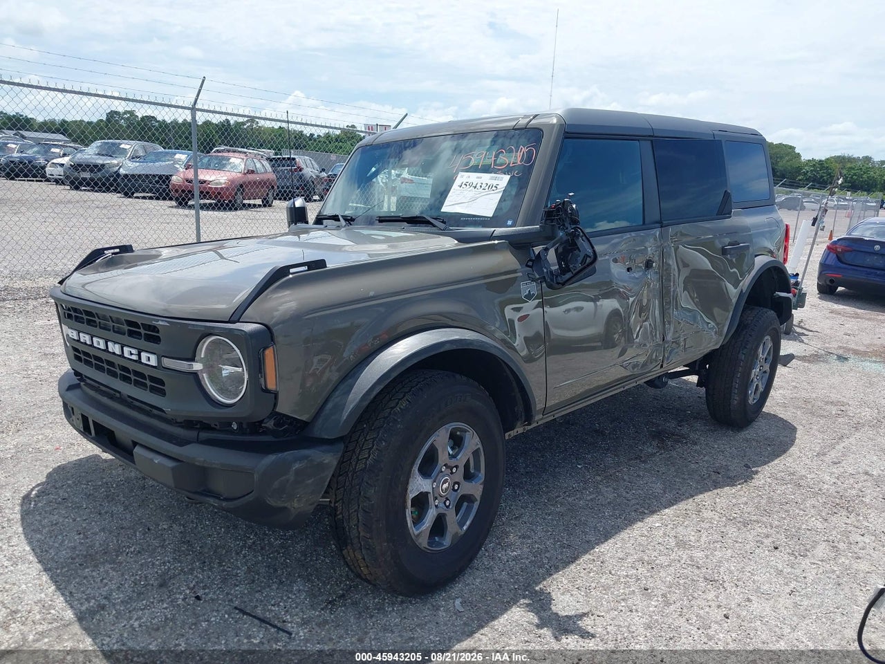 2026 FORD BRONCO BIG BEND · 2/11