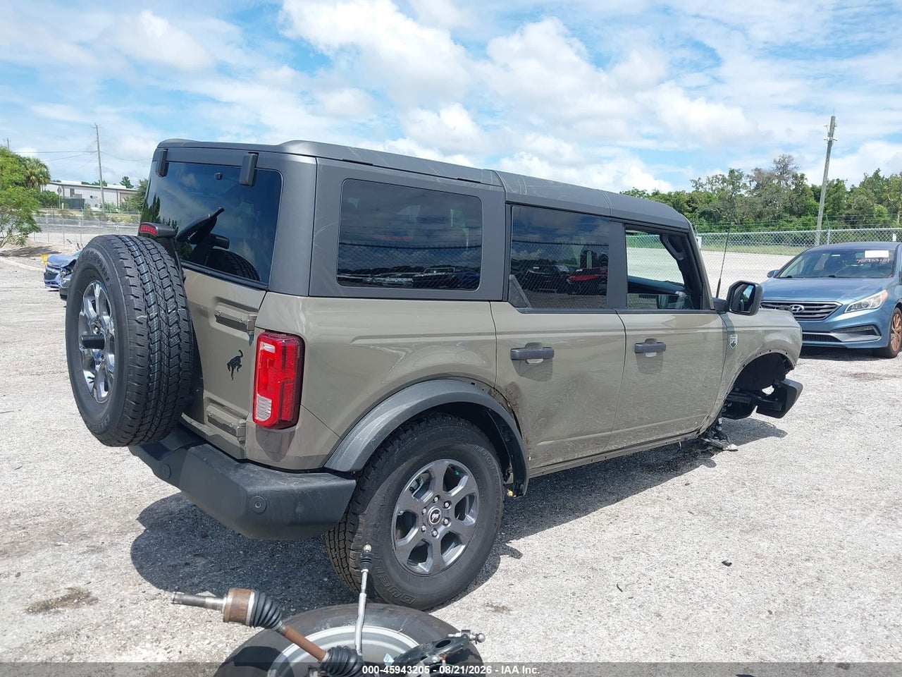 2026 FORD BRONCO BIG BEND · 4/11