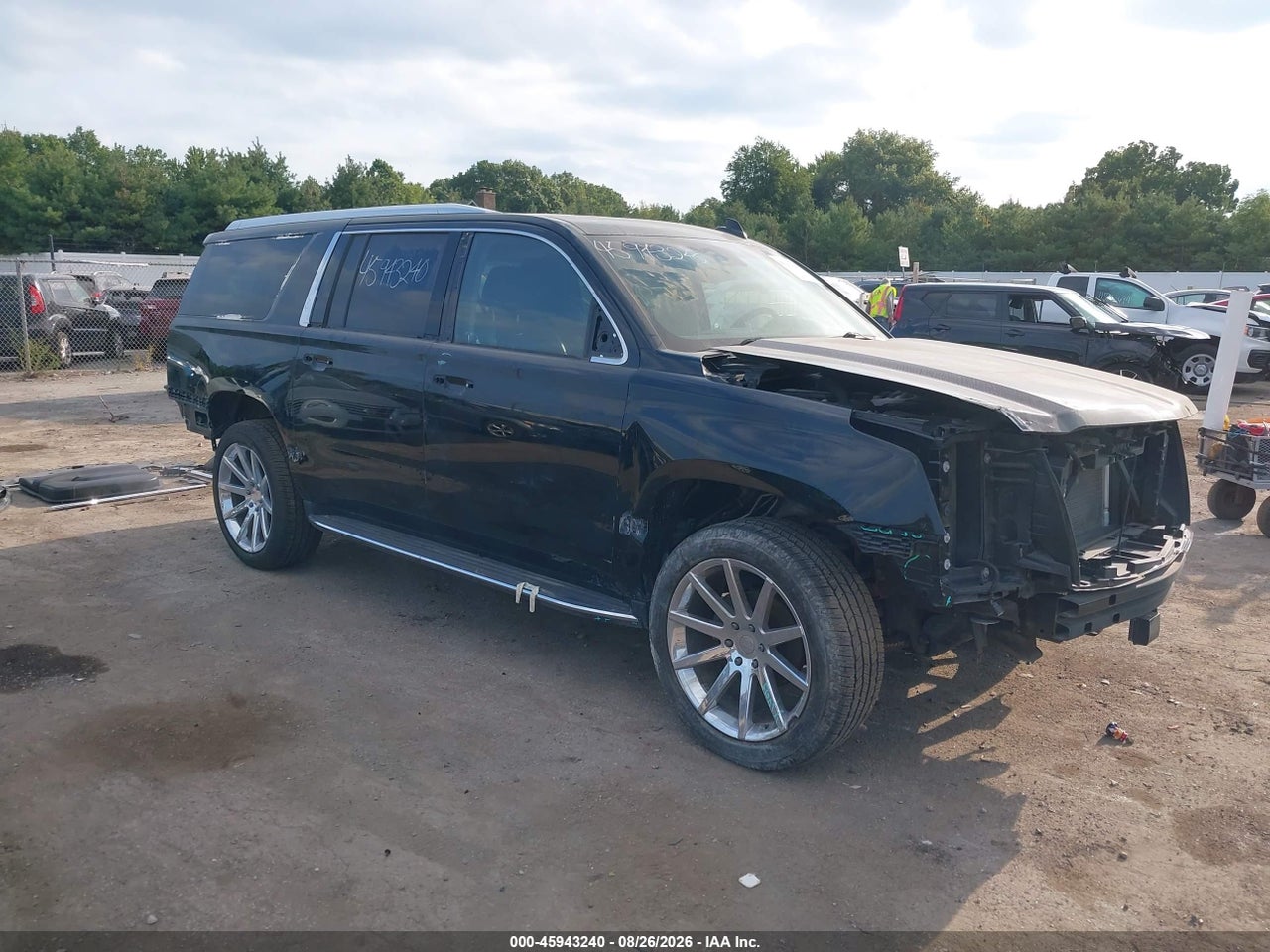 1GYS4JKJ5HR****** 2017 CADILLAC ESCALADE ESV PREMIUM LUXURY
