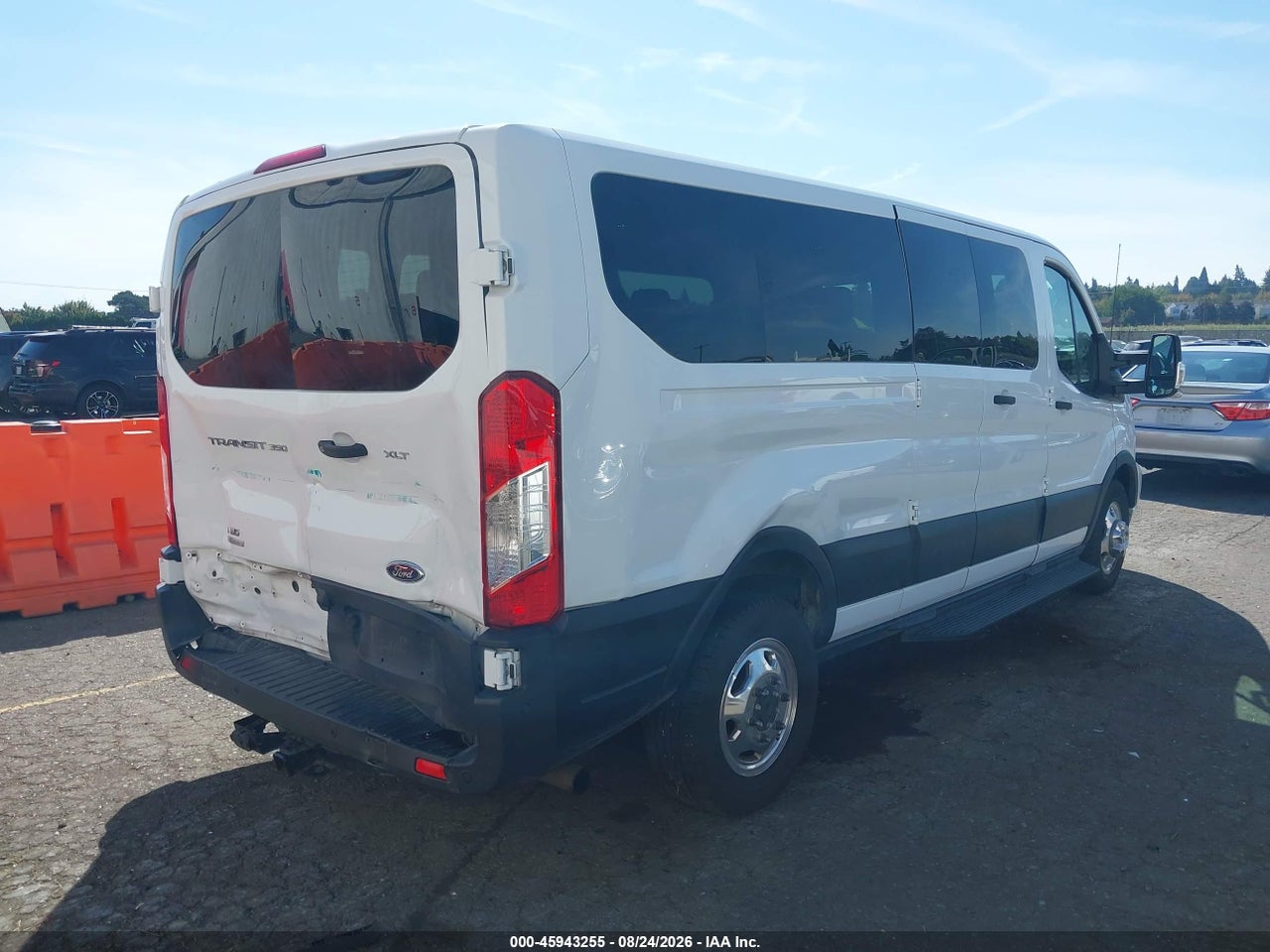 2021 FORD TRANSIT-350 PASSENGER VAN XLT · 4/11