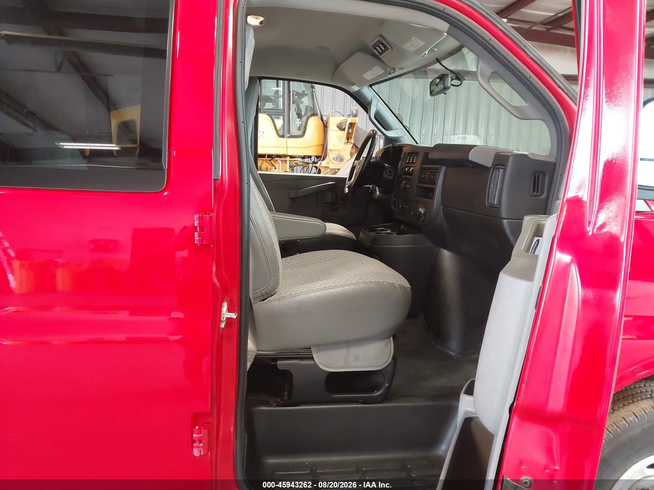 2018 CHEVROLET EXPRESS 3500 LT · 5/11