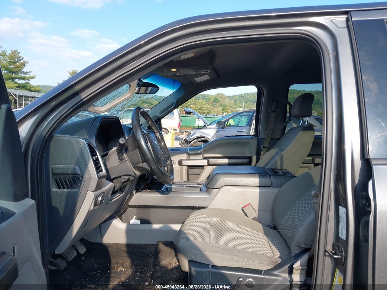 2015 FORD F150 SUPERCREW · 5/11
