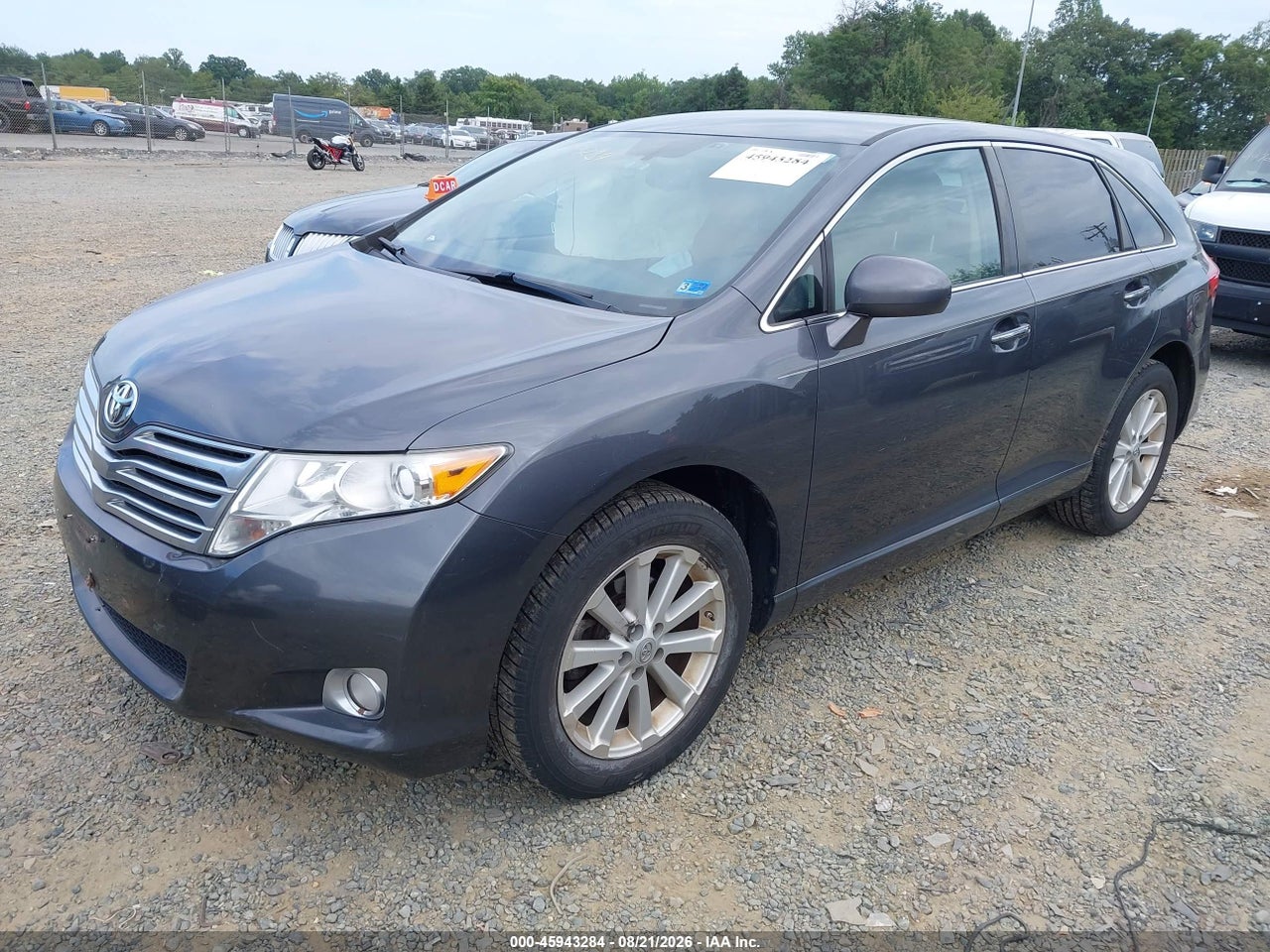 2009 TOYOTA VENZA   · 2/11