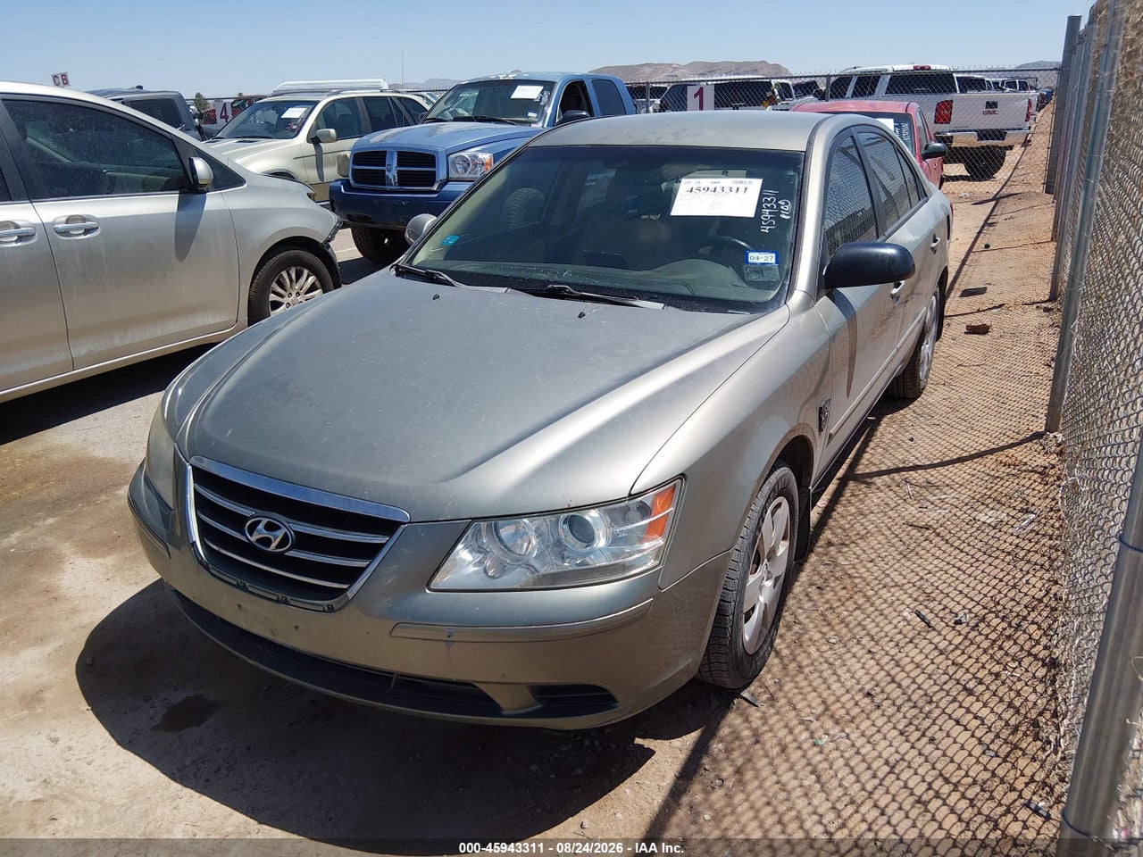 2009 HYUNDAI SONATA GLS · 2/10