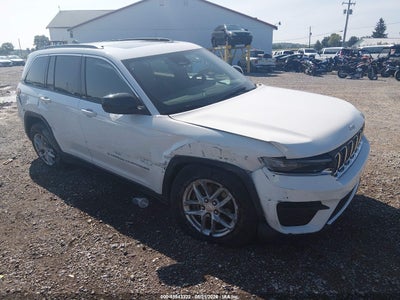 1C4RJHAG4RC****** · 2024 JEEP GRAND CHEROKEE LAREDO X 4X4